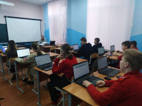 2 декабря, обучающиеся и педагоги школы, приняли участие в акции «Тест по истории Великой Отечественной войны».